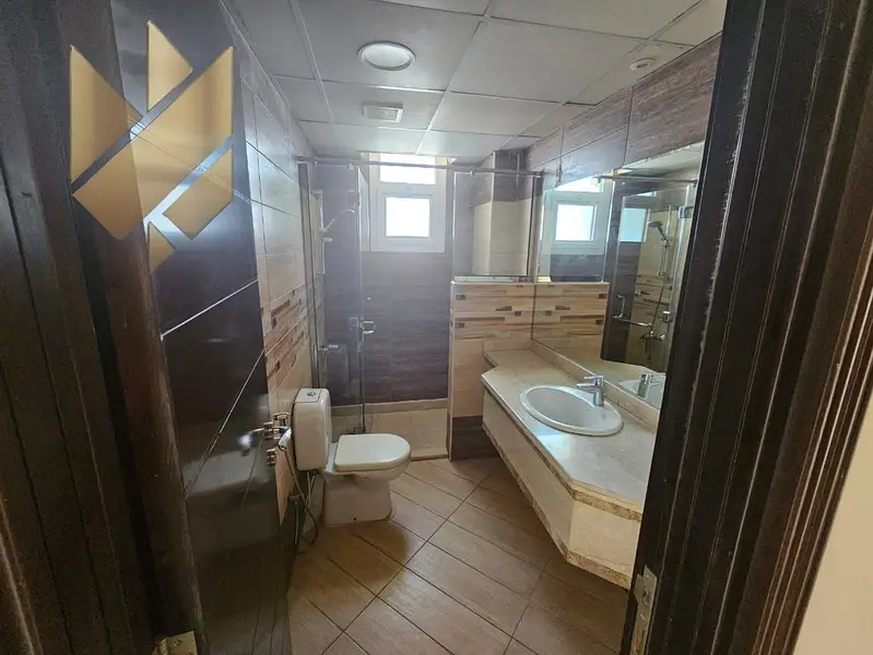 Sharjah, Maliha'da Kiralık 1+1 Daire - Balkon, Otopark, Gömme Dolap