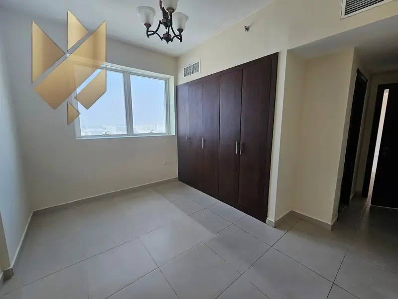 Sharjah, Maliha'da Kiralık 1+1 Daire - Balkon, Otopark, Gömme Dolap