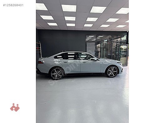 2024 BMW 5.20i MSport - 20 Jant, Hatasız, 8000 KM